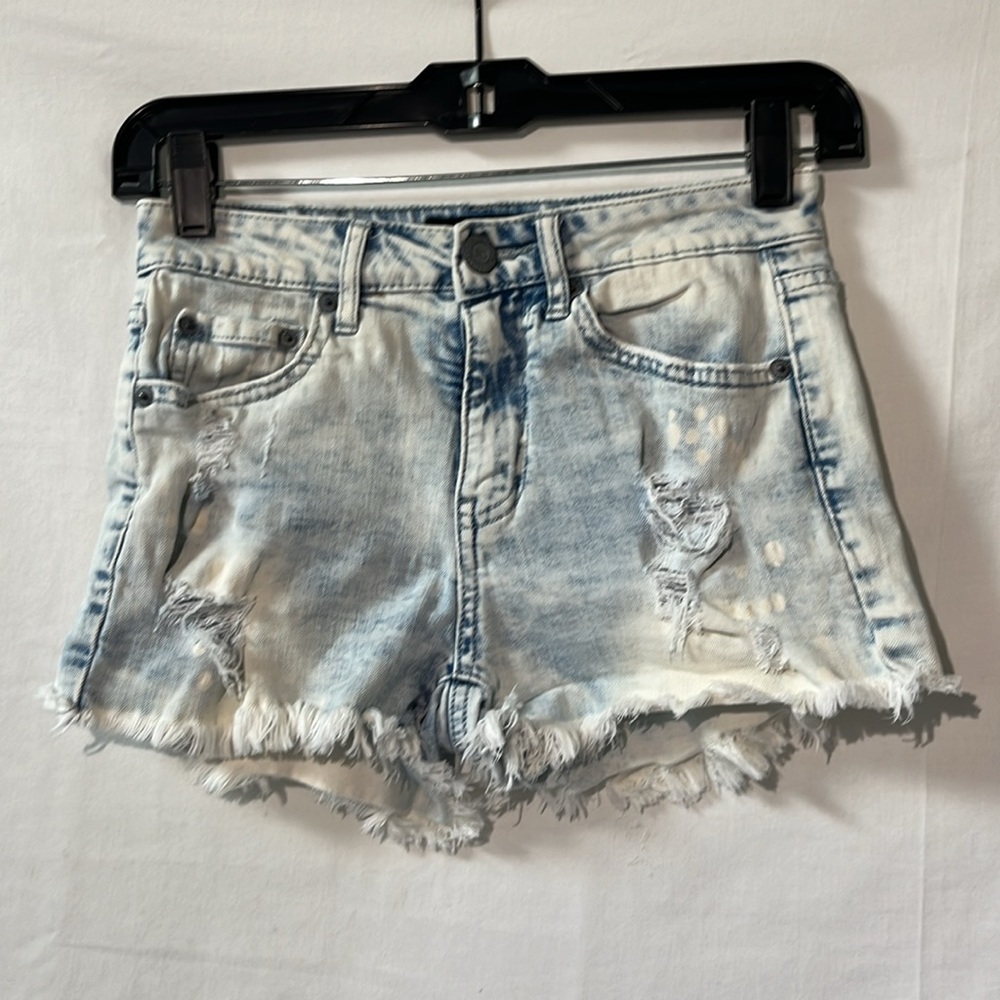 Aeropostale High Waisted Shorty Shorts Light Wash Denim Size 00 Distressed